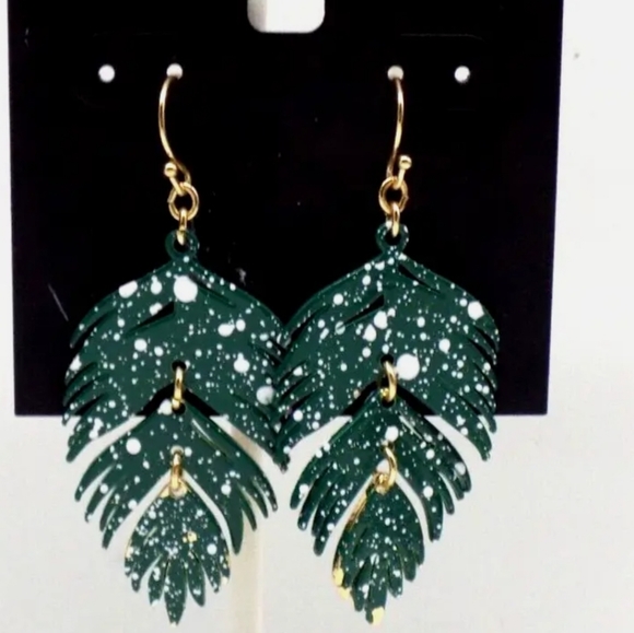 Alfani Gold-Tone Palm Leaf Drop Earrings Green White Articulated 2-3/8" Long - Picture 2 of 3